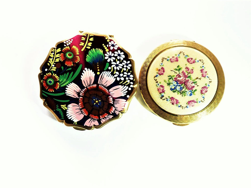 Giveaway Competition To Win Vintage Stratton And Kigu Compact Mirrors