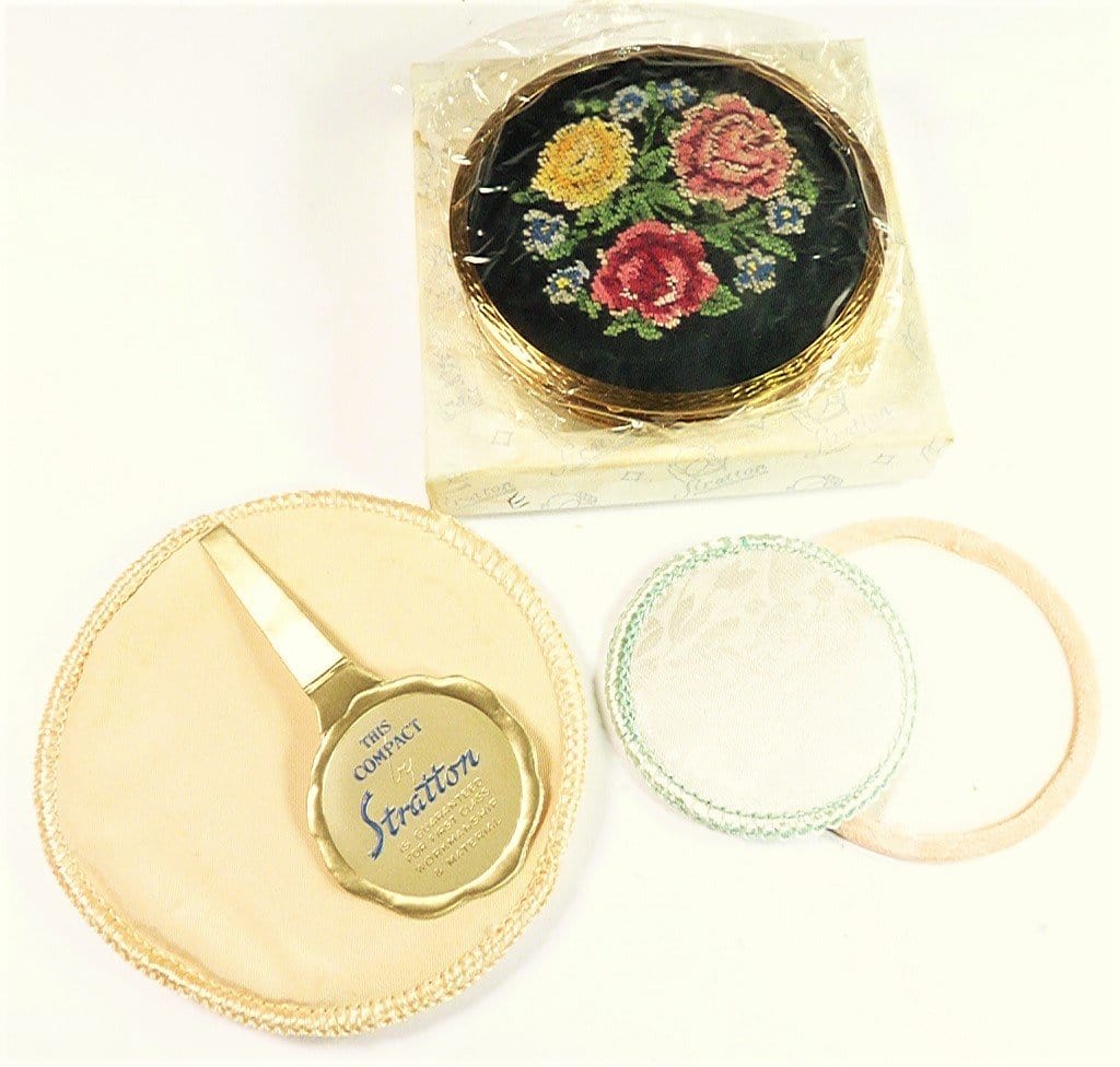 Needle Work Flower Lid Vintage Compact Mirror