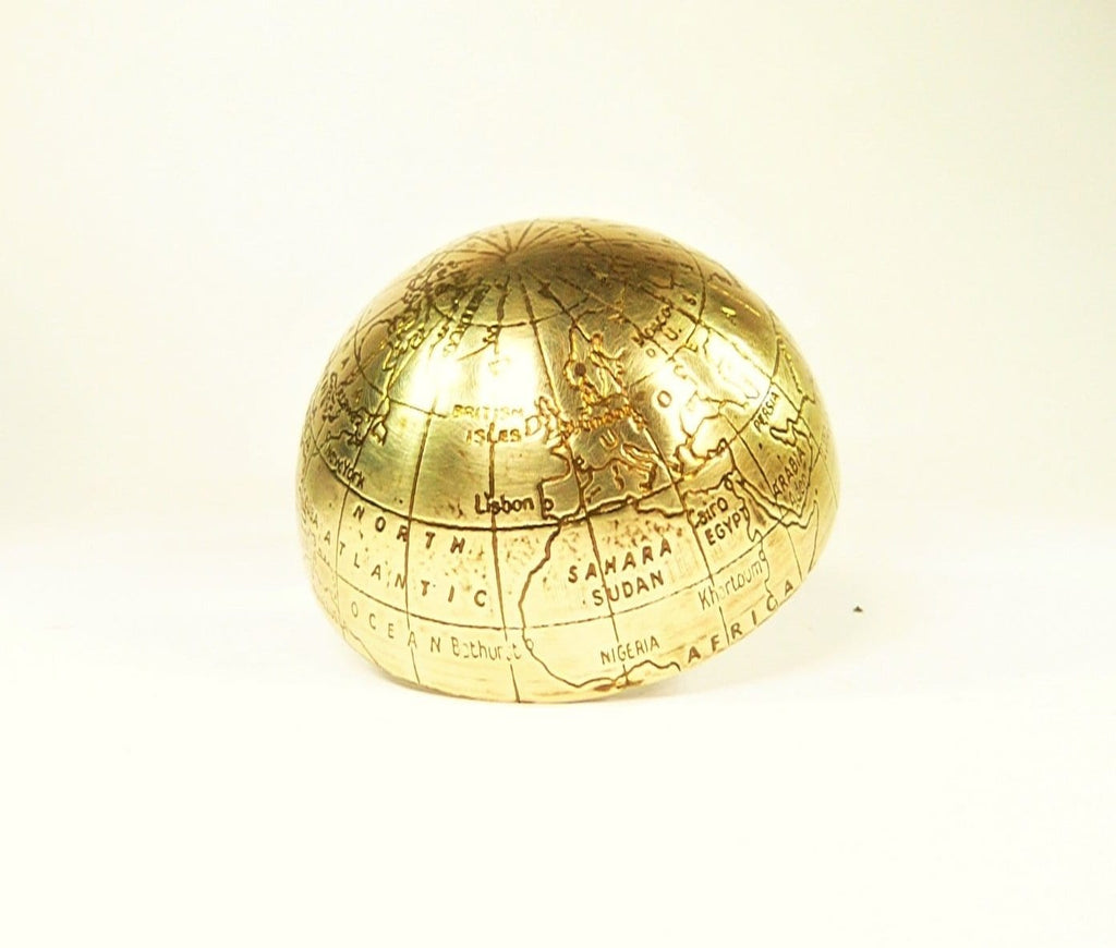 Pygmalion Rare Globe Compact Mirror