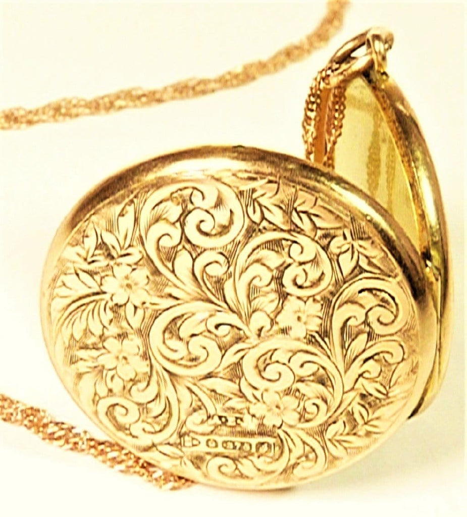 Romantic Rose Gold Antique Locket With Necklace