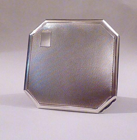 Antique christening silver gifts Art Deco Crisford & Norris sterling silver compact 1934 - The Vintage Compact Shop