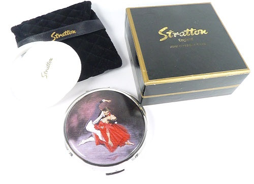 Giveaway Competition To Win Stratton Ballet Powder Compact