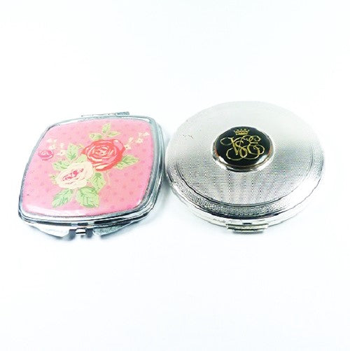 Giveaway Competition To Win Two Compact Mirrors