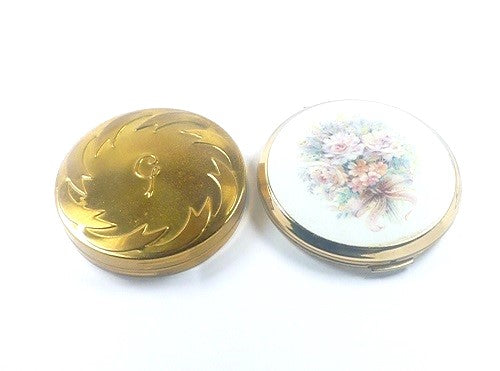 Giveaway Competition To Win Two Compact Mirrors