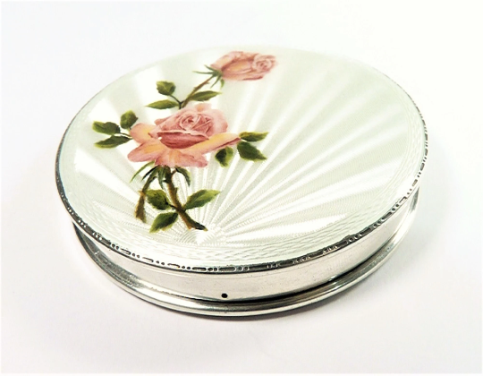 How To Care For Your Vintage Compact Mirror An Illustrated Guide How To Install A New Pan Of Pressed Foundation