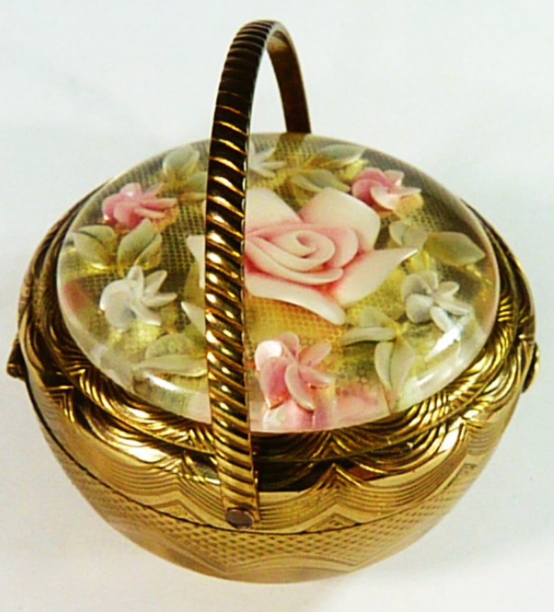 Lucite Powder Compacts History & Heritage