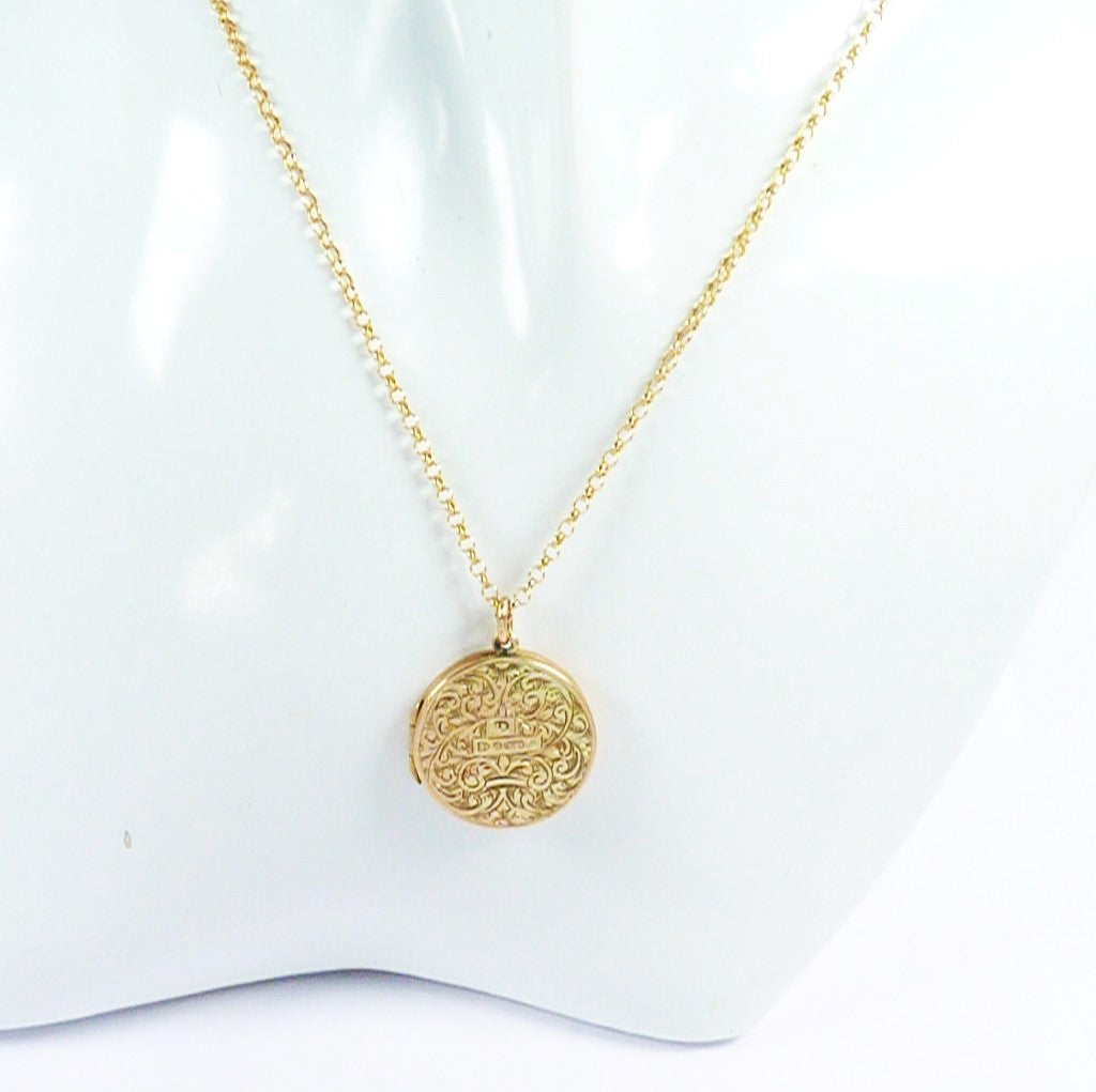 18 Inch Solid Gold Pendant Necklace