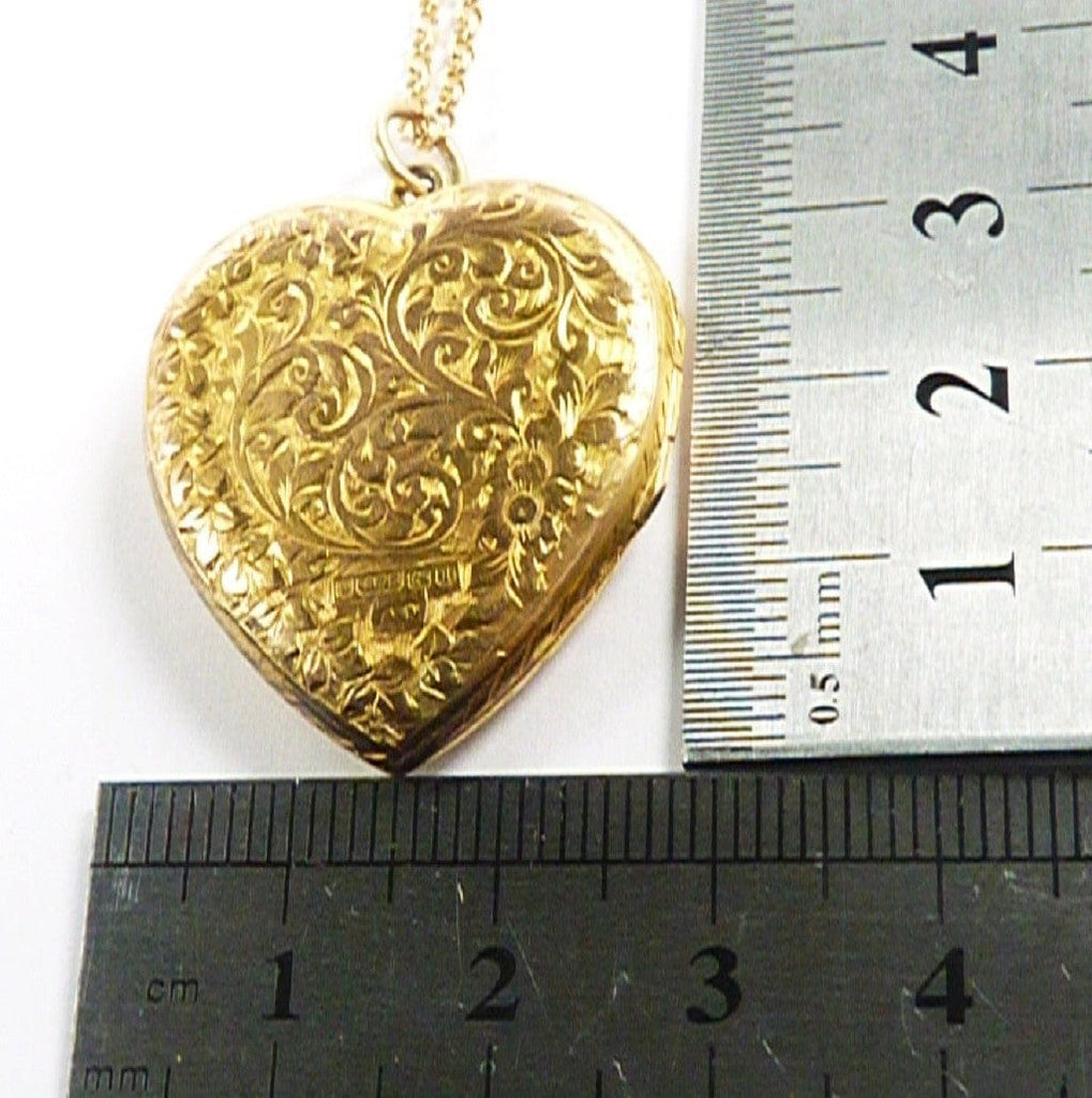 375-Antique Gold Necklace Heart Pendant