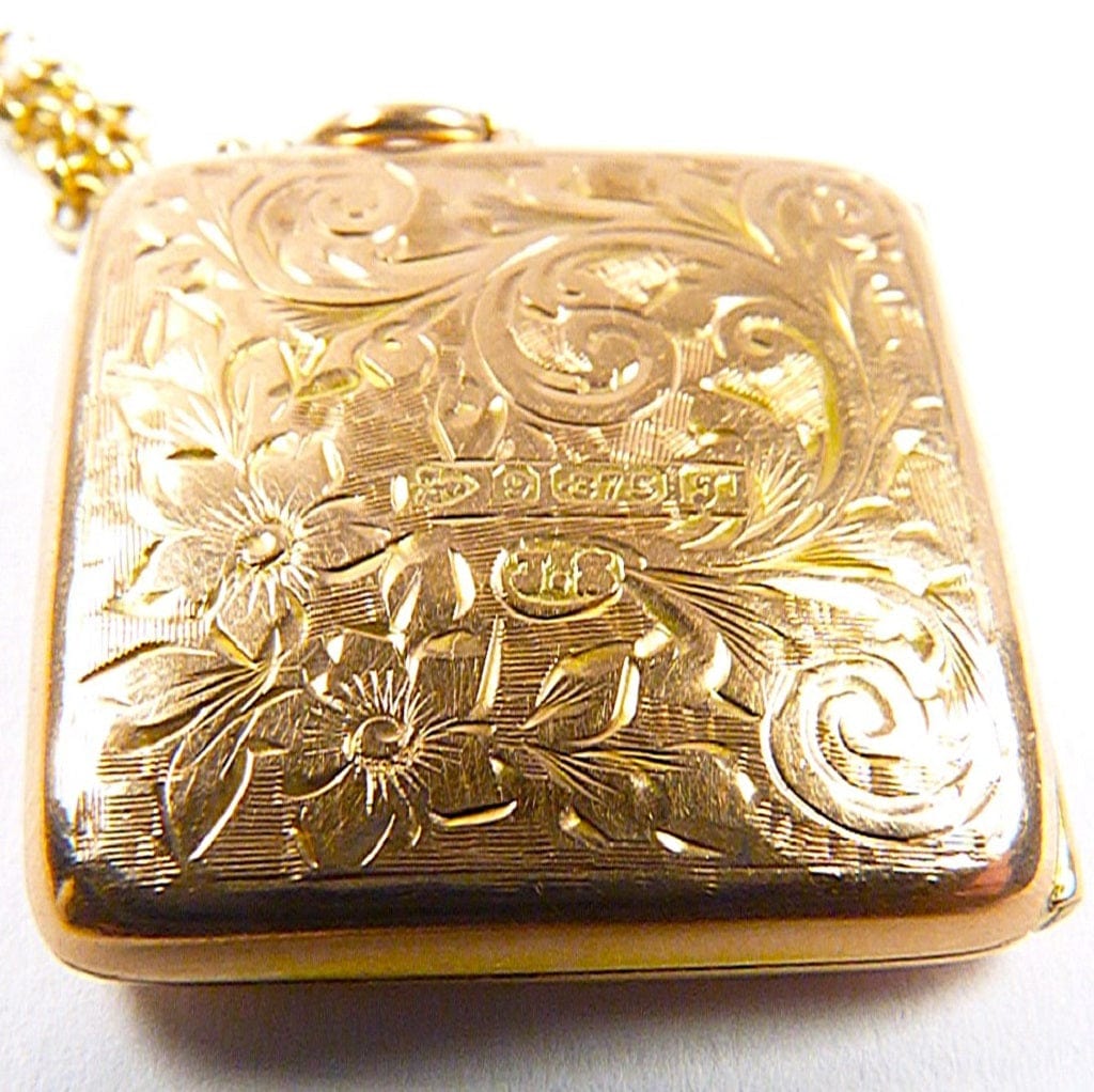 Antique Solid Gold Keepsake Locket