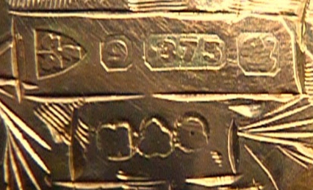 Chester Assayed Gold Locket Pendant