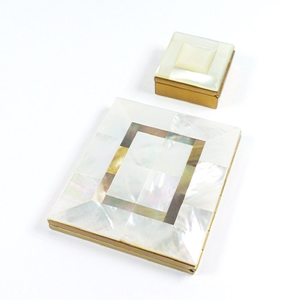 Compact Mirror For Translucent Powder