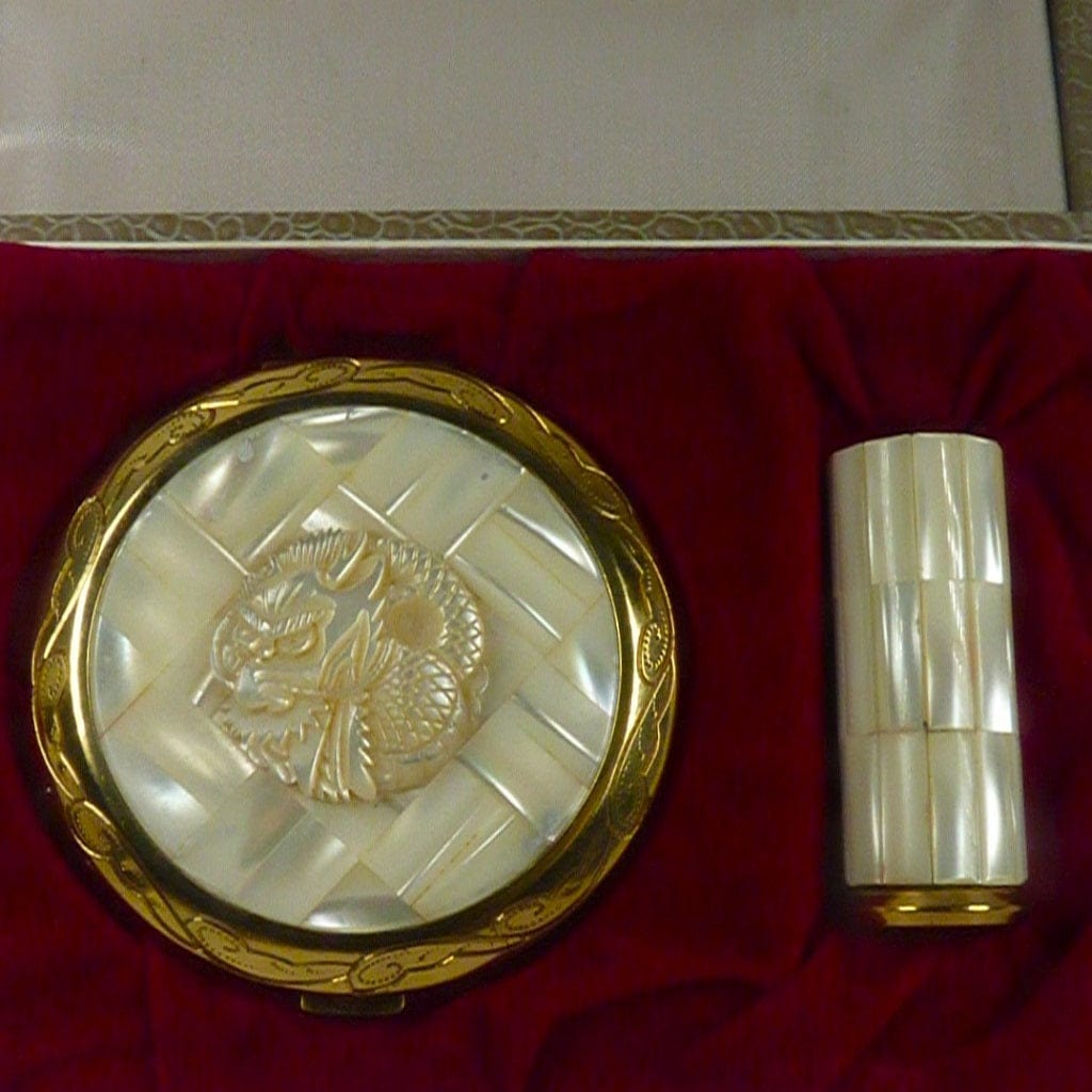 DRAGON Vanity Set Vintage Japanese Origin