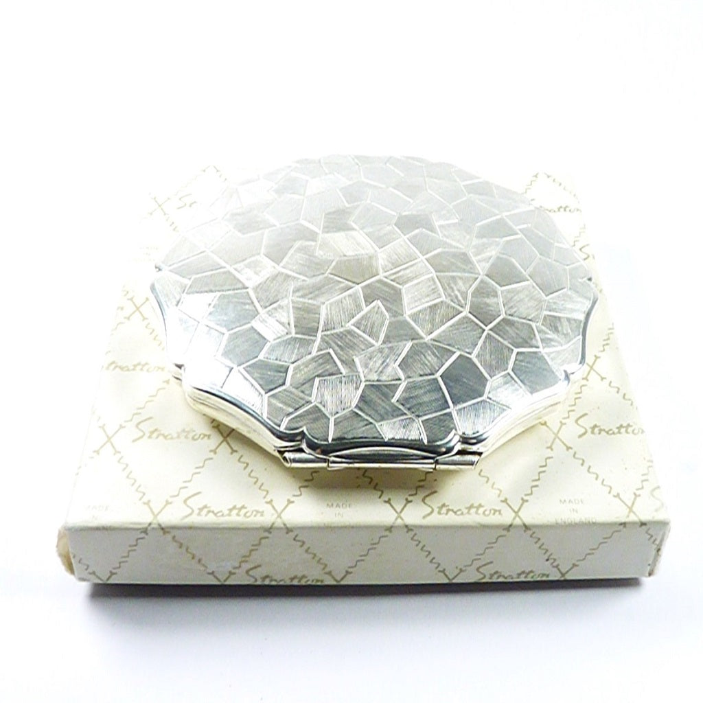 Glamorous Silver Plated Compact Mirror