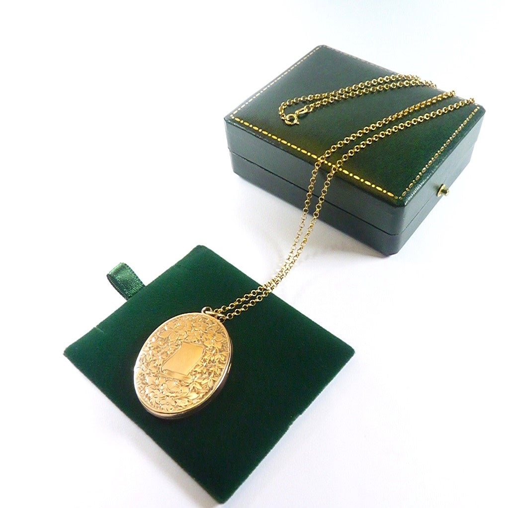 Large Solid Gold Hallmarked Locket