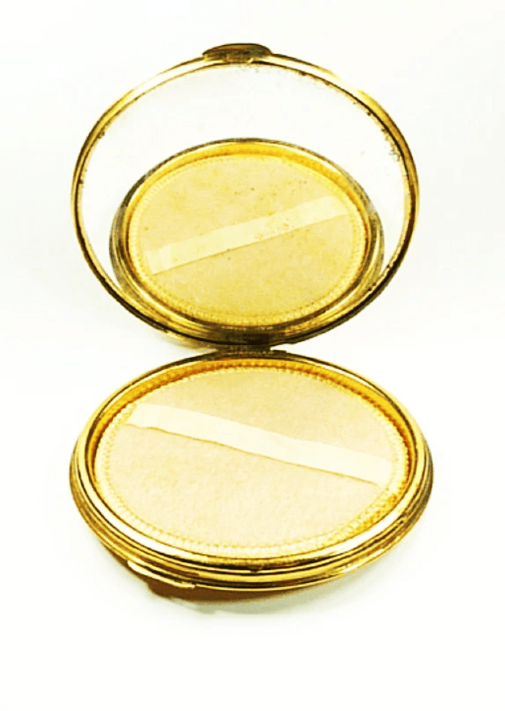 Powder Compacts - 200+ Refillable and Collectible Compacts In Stock ...