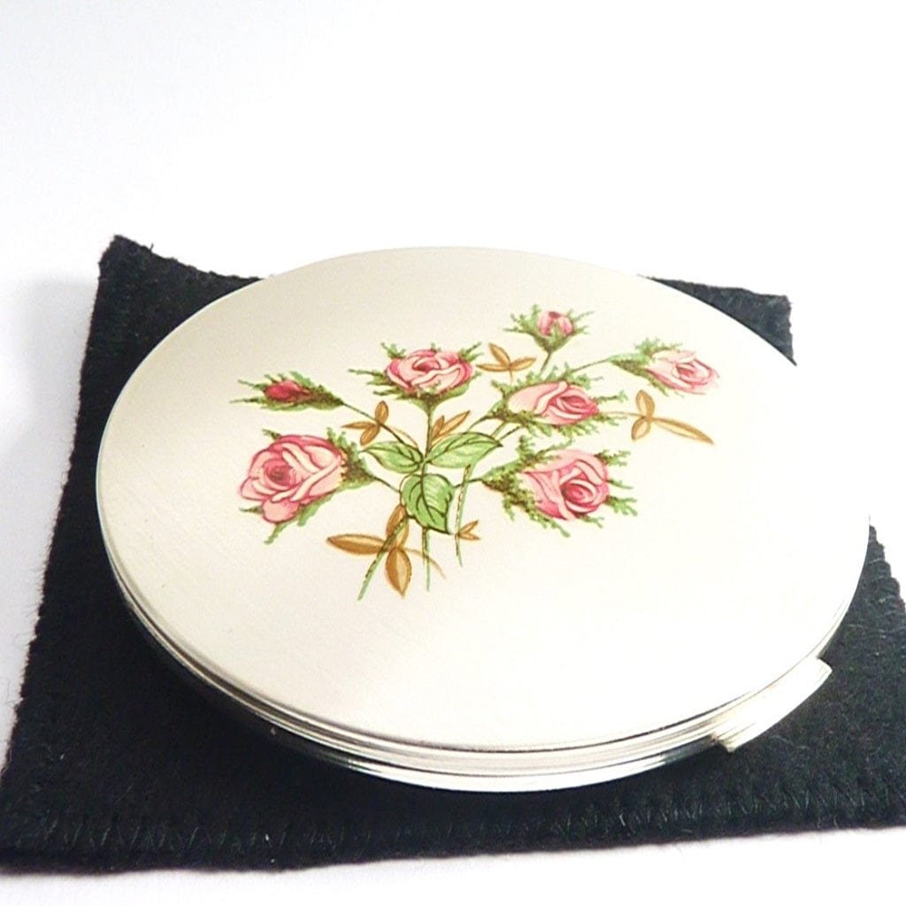 Silver-Plated-Vintage-Stratton-Makeup-Compact