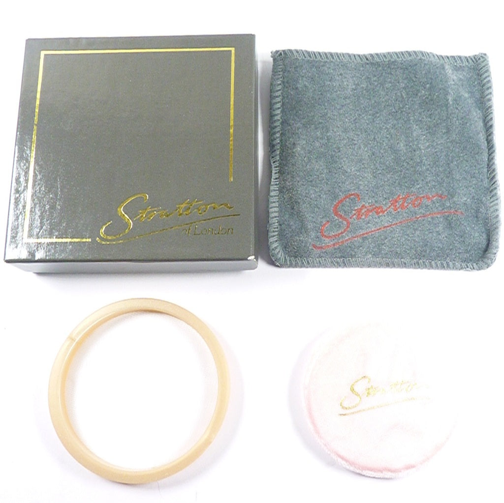 Stratton Compact Accessories