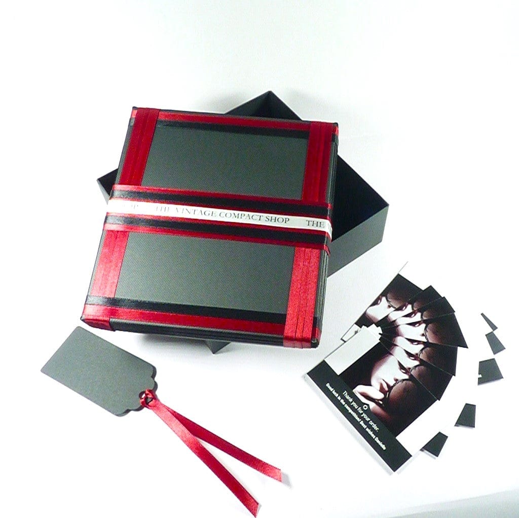 The Vintage Compact Shop Free Medium Luxury Gift Box