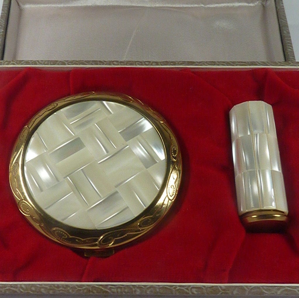 Vintage Japanese Vanity Set For Loose Foundation