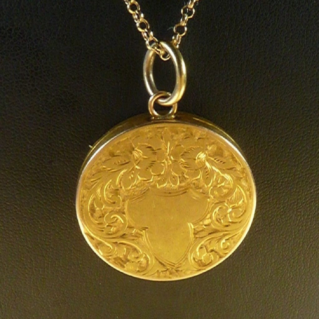 Yellow Gold Keepsake Pendant Necklace