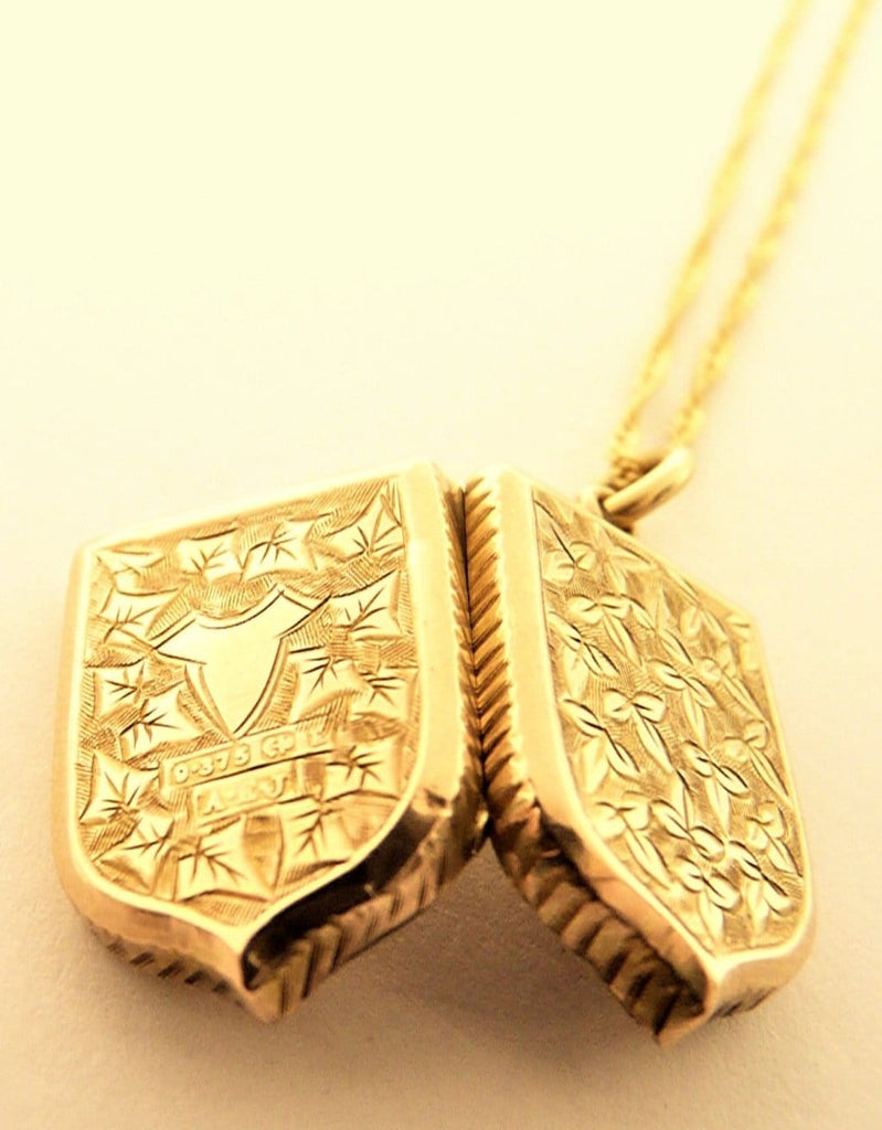Antique Solid Gold Victorian Date Locket