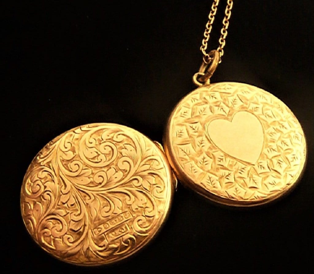 Edwardian Rose Gold Locket Necklace