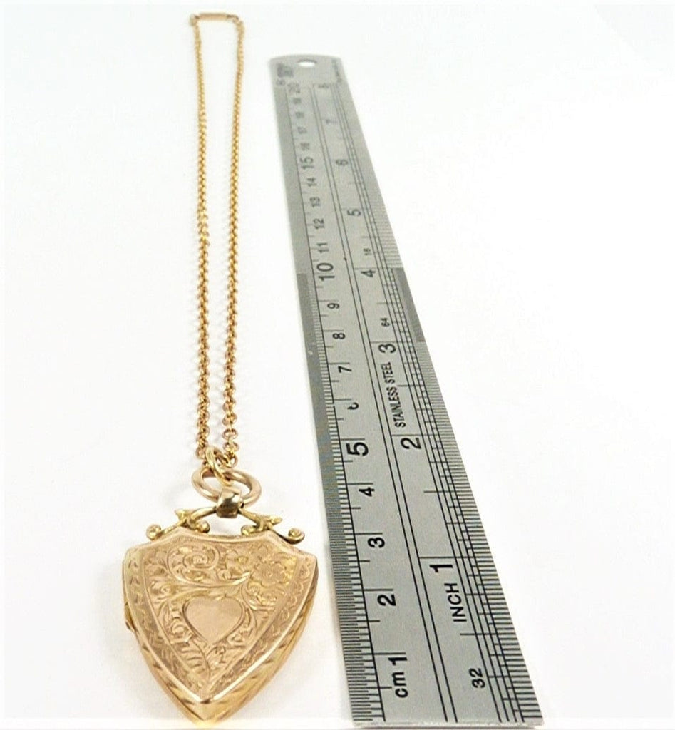 English Hallmarked Gold Pendant Necklace