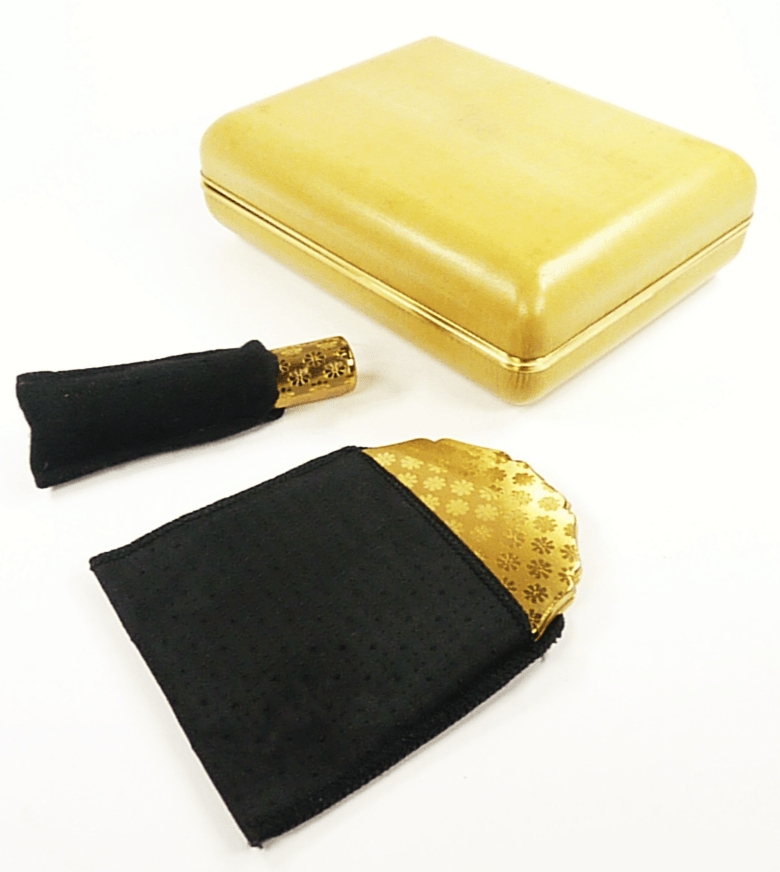 Gold Daisy Compact Mirror And Lipstick Set