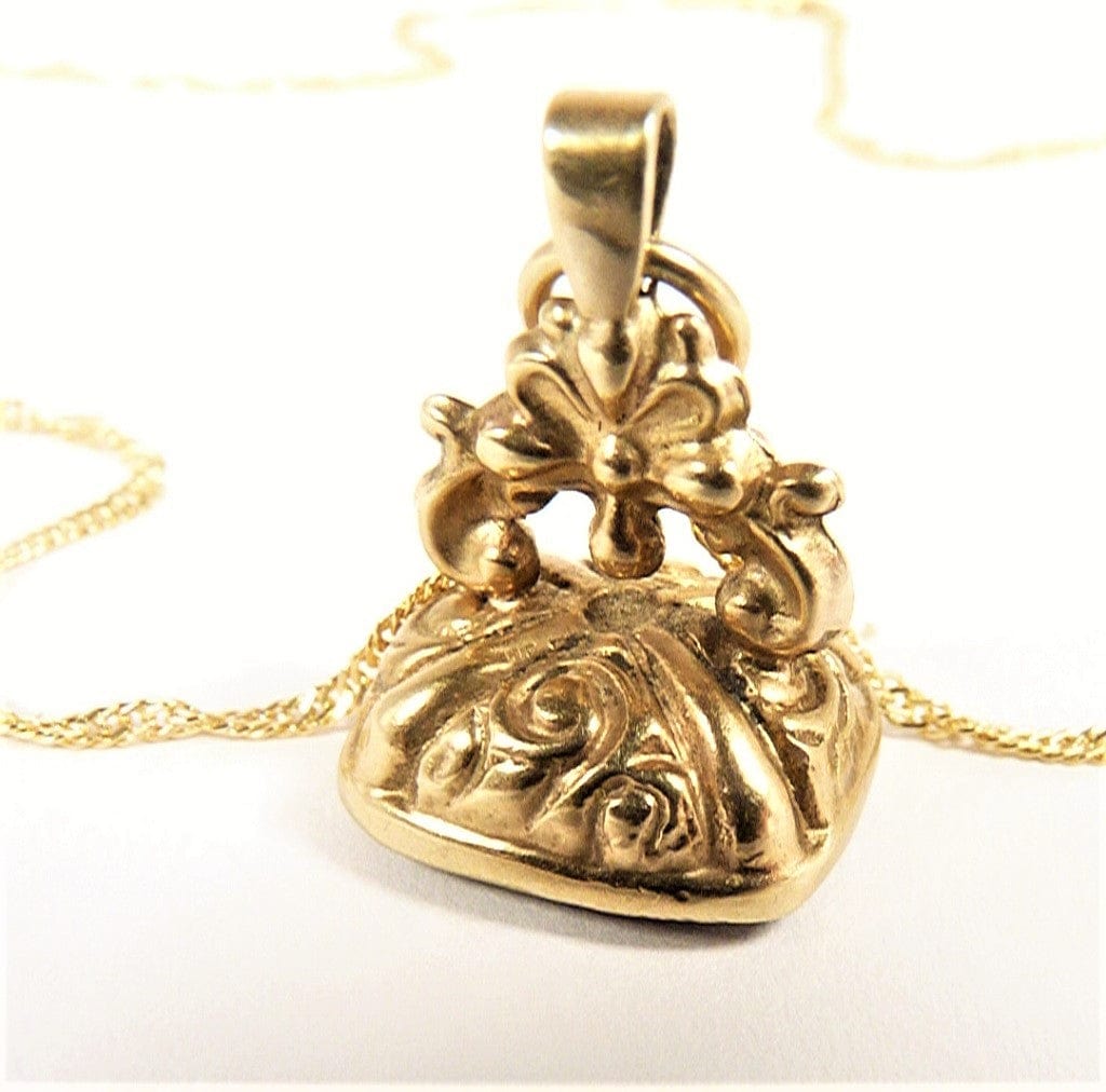 Mid-Victorian Solid Gold Fob