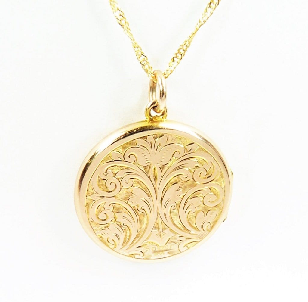 Ornate Engraved Hallmarked Gold Locket