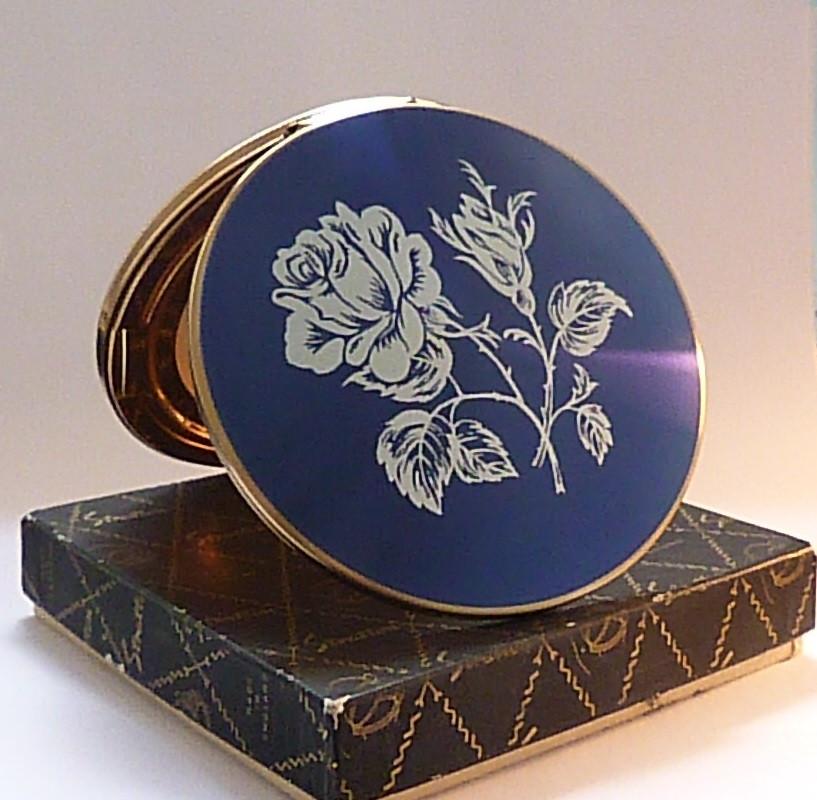 Unused vintage compacts boxed Stratton blue enamel powder compact 1960s vintage bridesmaids gifts - The Vintage Compact Shop