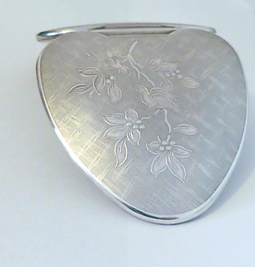 sterling silver Kigu powder compact heart shaped