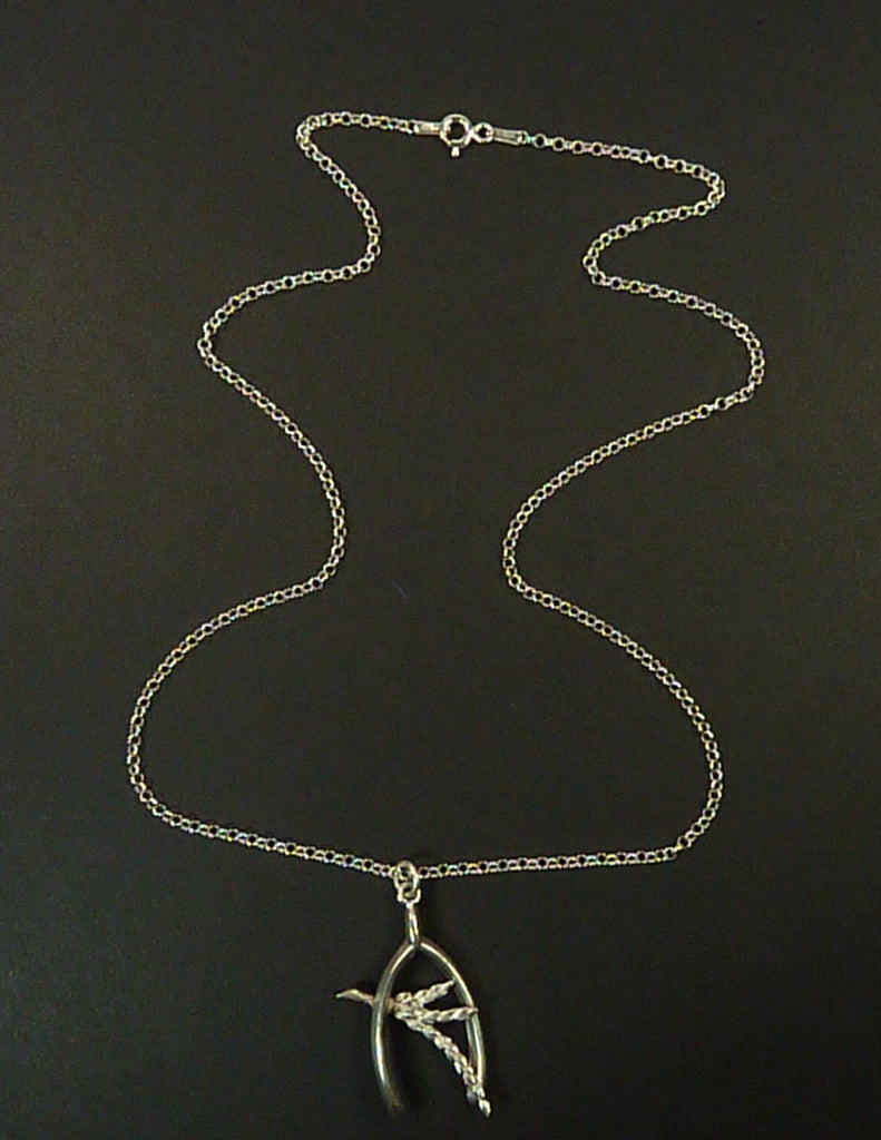 Sterling Silver 18 Inich Necklace With Lucky Charm