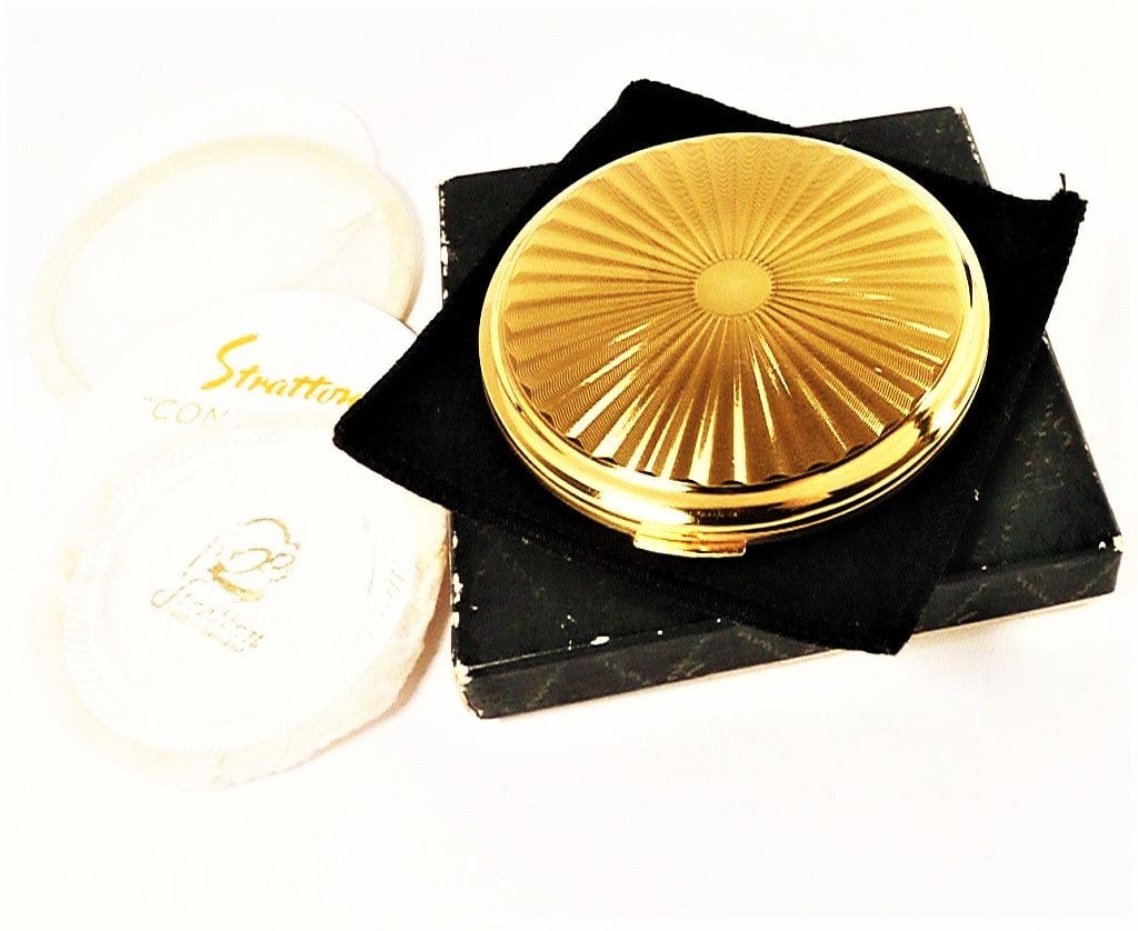 Unused 1950s Golden Stratton Makeup Compact
