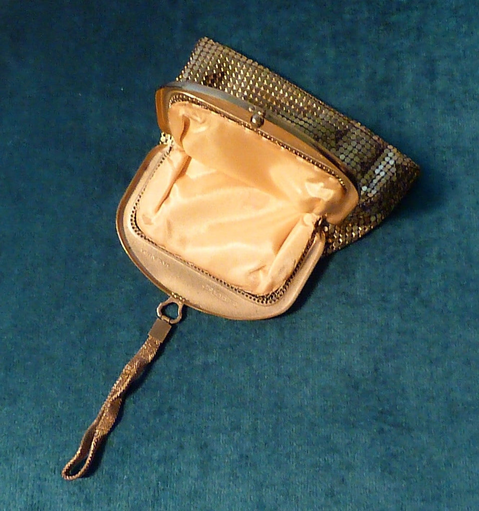 Art Deco Whiting & Davis mesh purse gold tone mesh bag 1930s - The Vintage Compact Shop