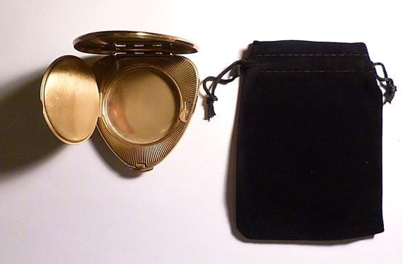 Vintage powder compacts Kigu compacts for sale vintage bridesmaids gifts 1950s wedding gifts - The Vintage Compact Shop