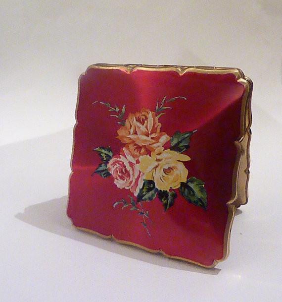 Red enamel Stratton compact Stratton ROYALE compact mirror vintage birthday gifts for her - The Vintage Compact Shop