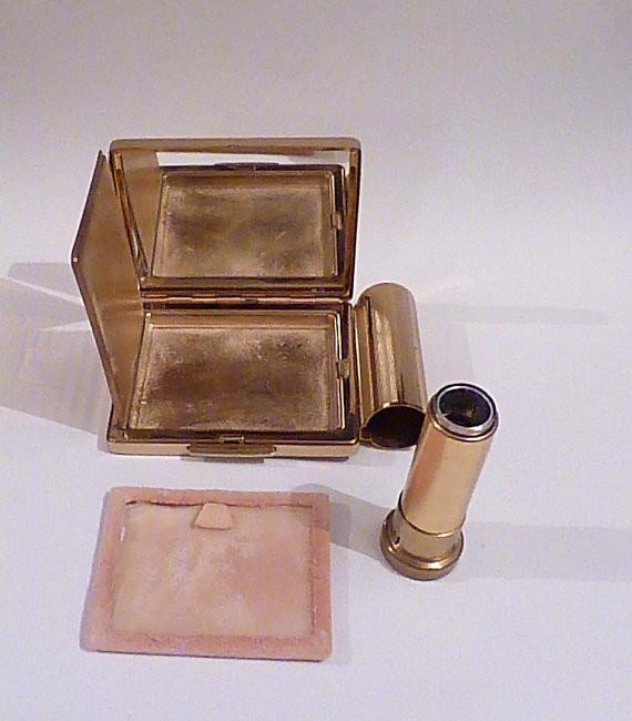 Vintage lipstick holders Stratton powder compact 1950s compact mirrors LIPSTICK COMPACT - The Vintage Compact Shop