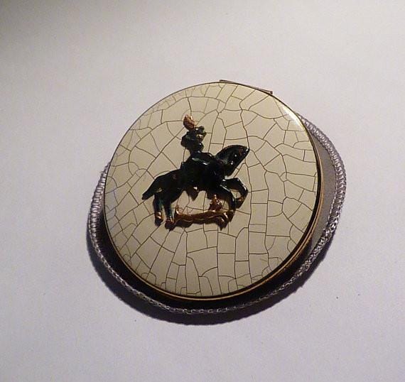 Rare compacts Melissa knight in shining armour / armor compact mirror romantic gifts for her - The Vintage Compact Shop