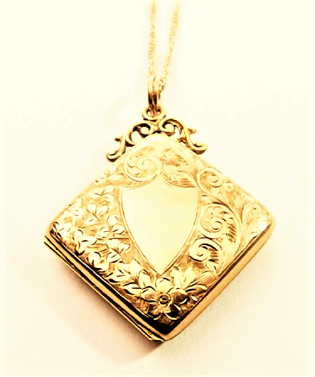 Ornate Engraved Fully Hallmarked Antique Gold Locket