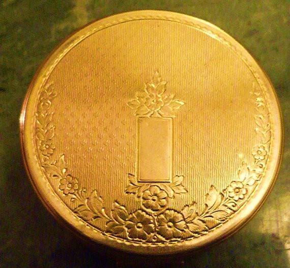 Gold plated Richard Hudnut compact antique compact mirrors golden wedding anniversary gifts for her - The Vintage Compact Shop