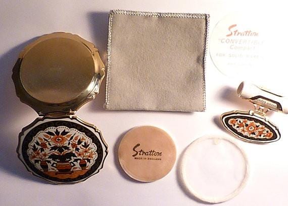 Unused compacts Stratton Imari compacts vintage vanity sets 1970s - The Vintage Compact Shop